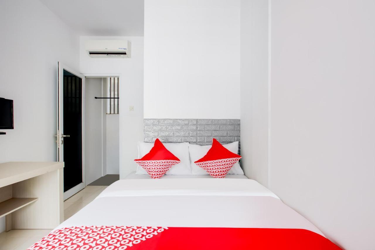 Oyo 3279 Joy Residence Samarinda Exterior photo